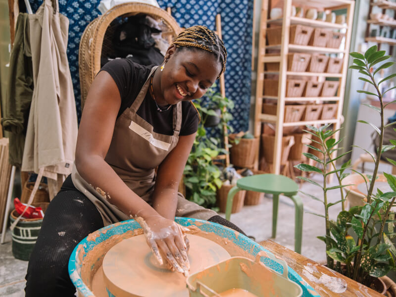 A Guide to Pottery Making Classes in Seattle